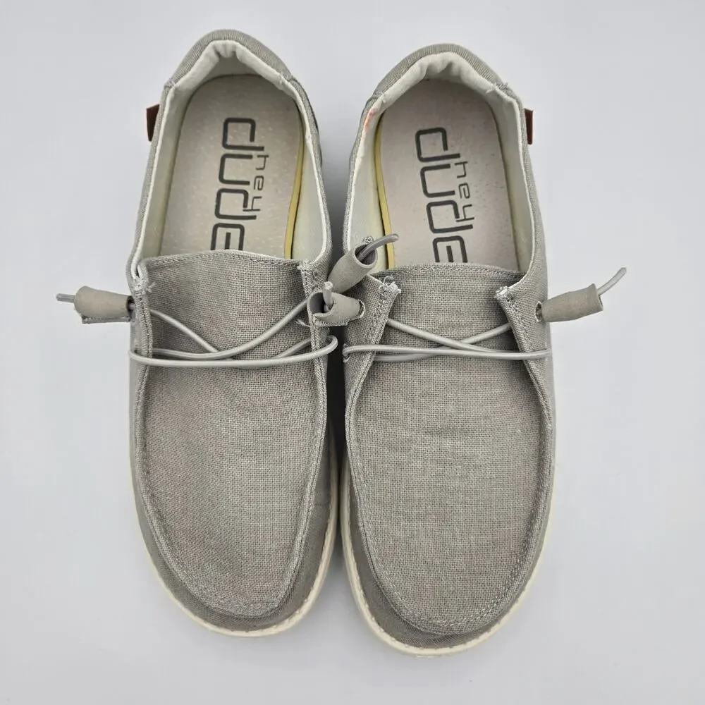 Hey Dude Wendy Chambray Light Grey Slip‑On Shoes – Women’s 8